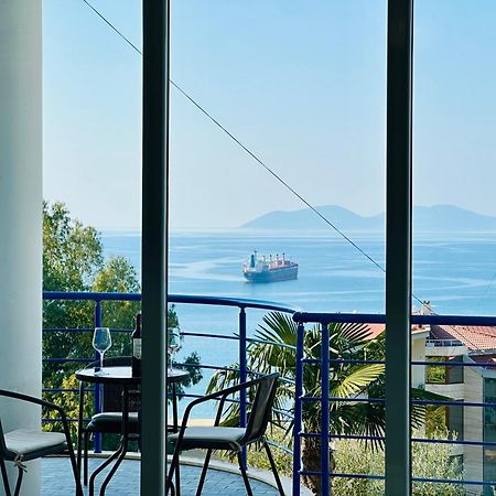 Jico Travel - Villa Colombo Vlorë Buitenkant foto