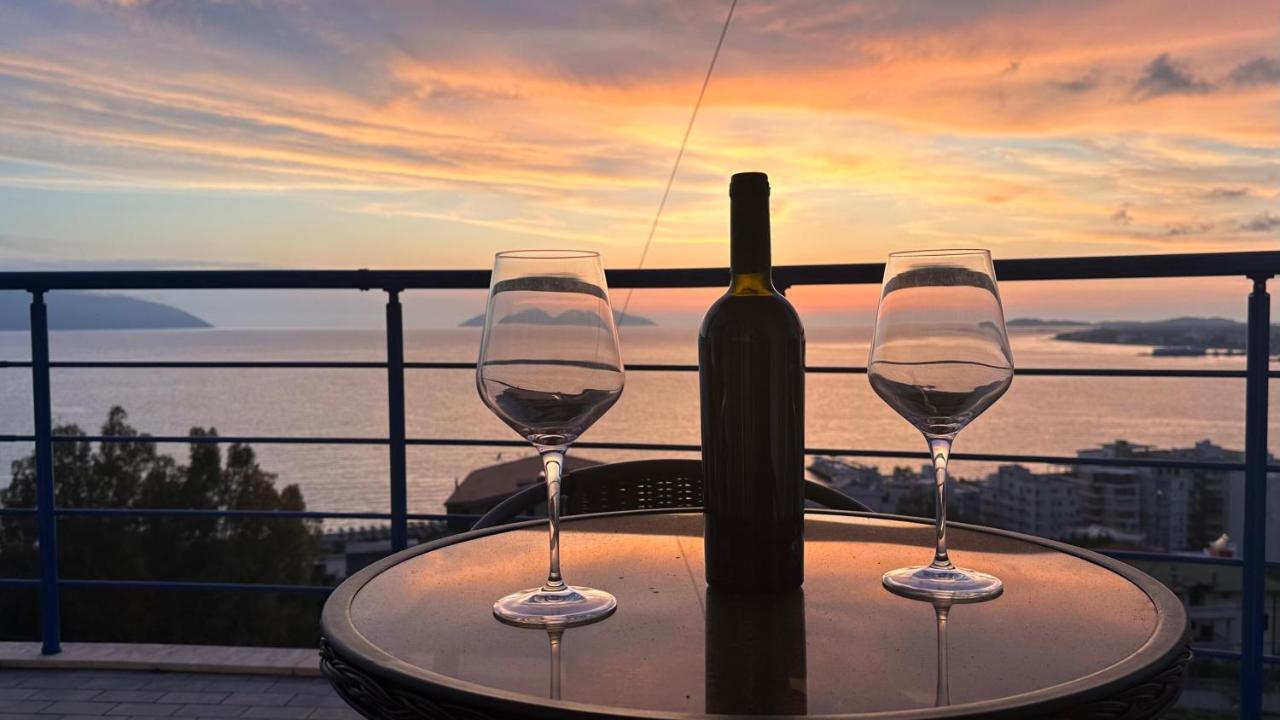 Jico Travel - Villa Colombo Vlorë Buitenkant foto