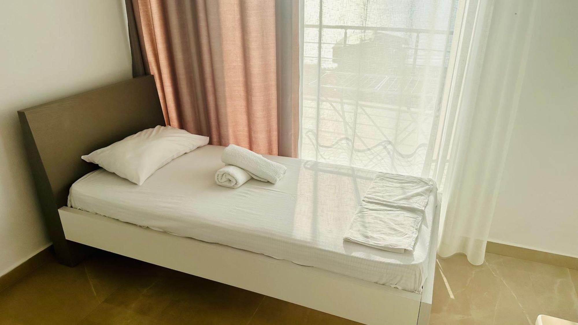 Jico Travel - Villa Colombo Vlorë Kamer foto