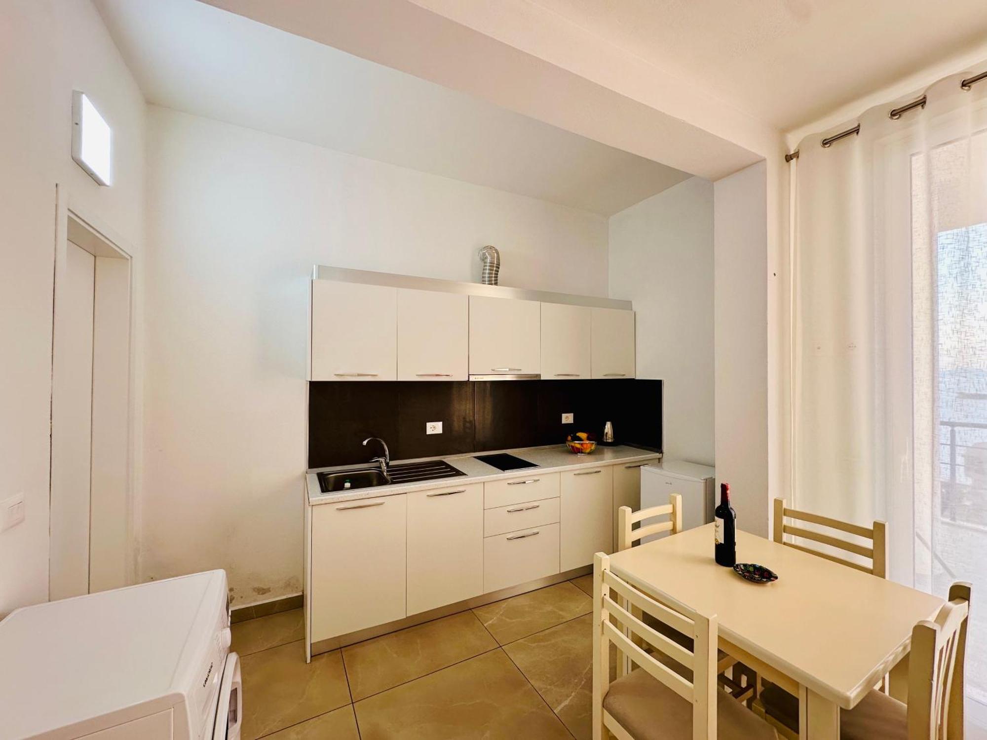 Jico Travel - Villa Colombo Vlorë Kamer foto