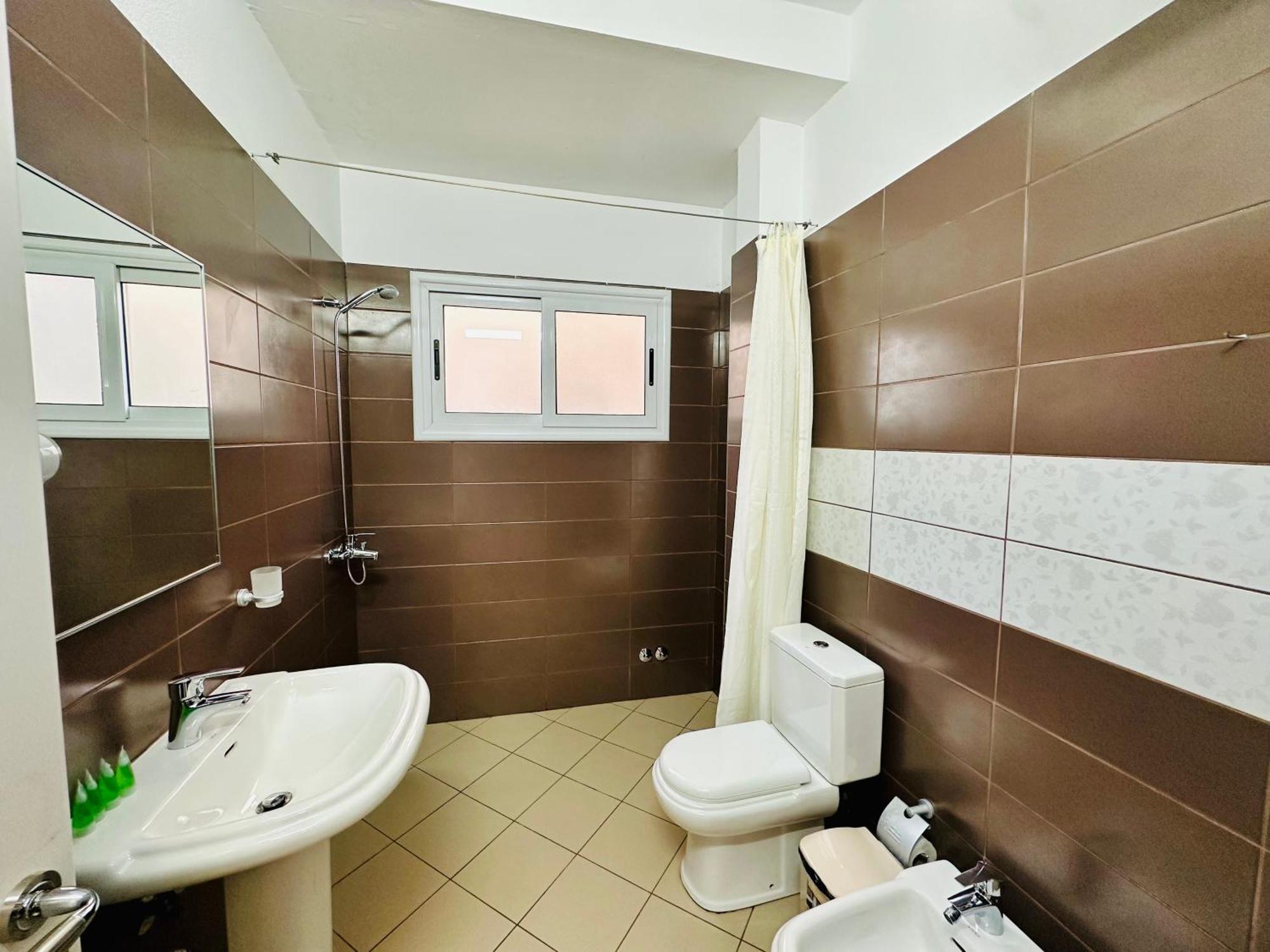 Jico Travel - Villa Colombo Vlorë Buitenkant foto