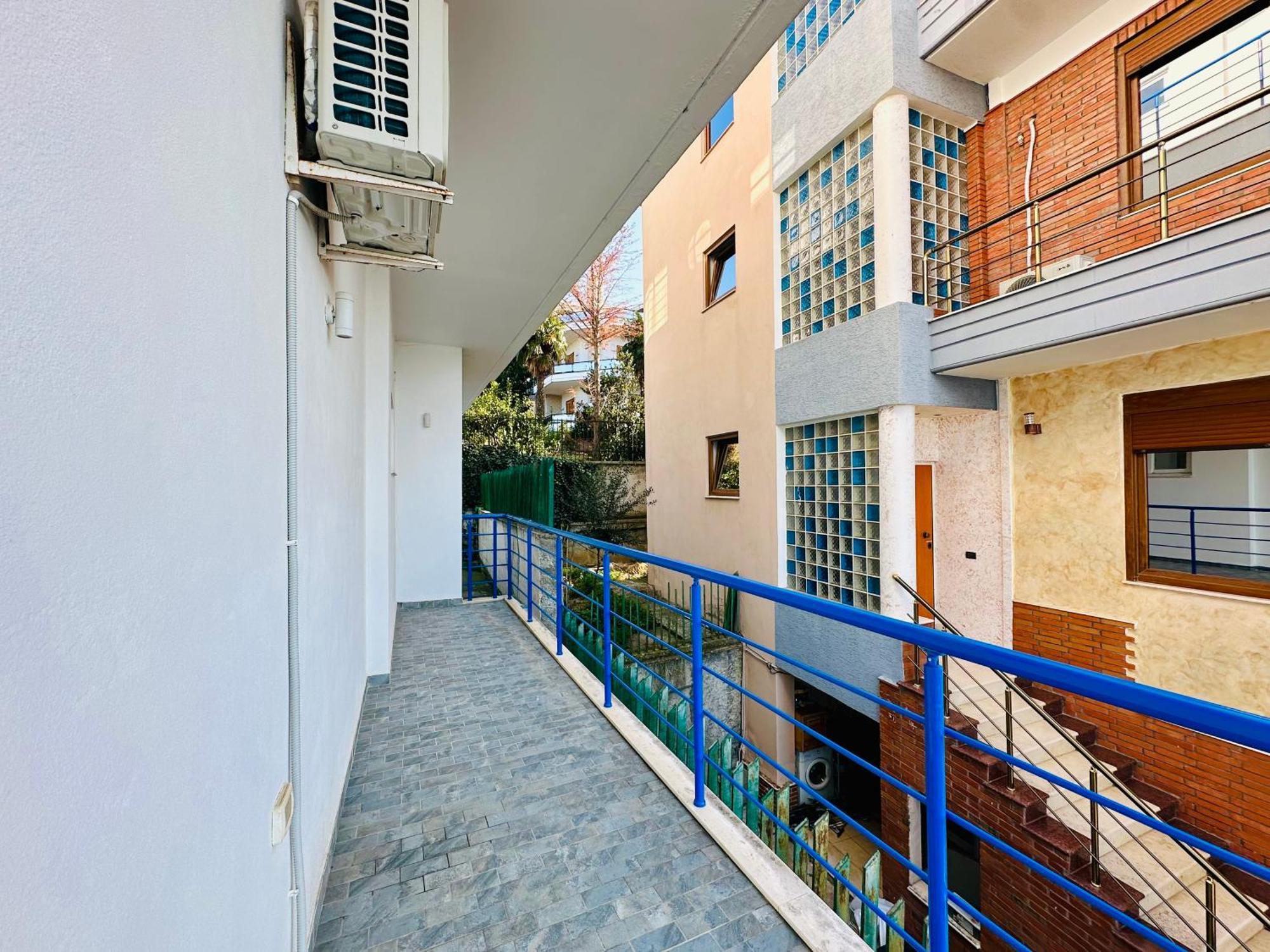Jico Travel - Villa Colombo Vlorë Kamer foto